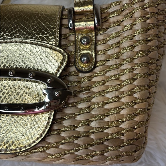 Y2K Guess Straw and Gold Ribbon
Woven Shoulder Bag - Picture 14 of 16